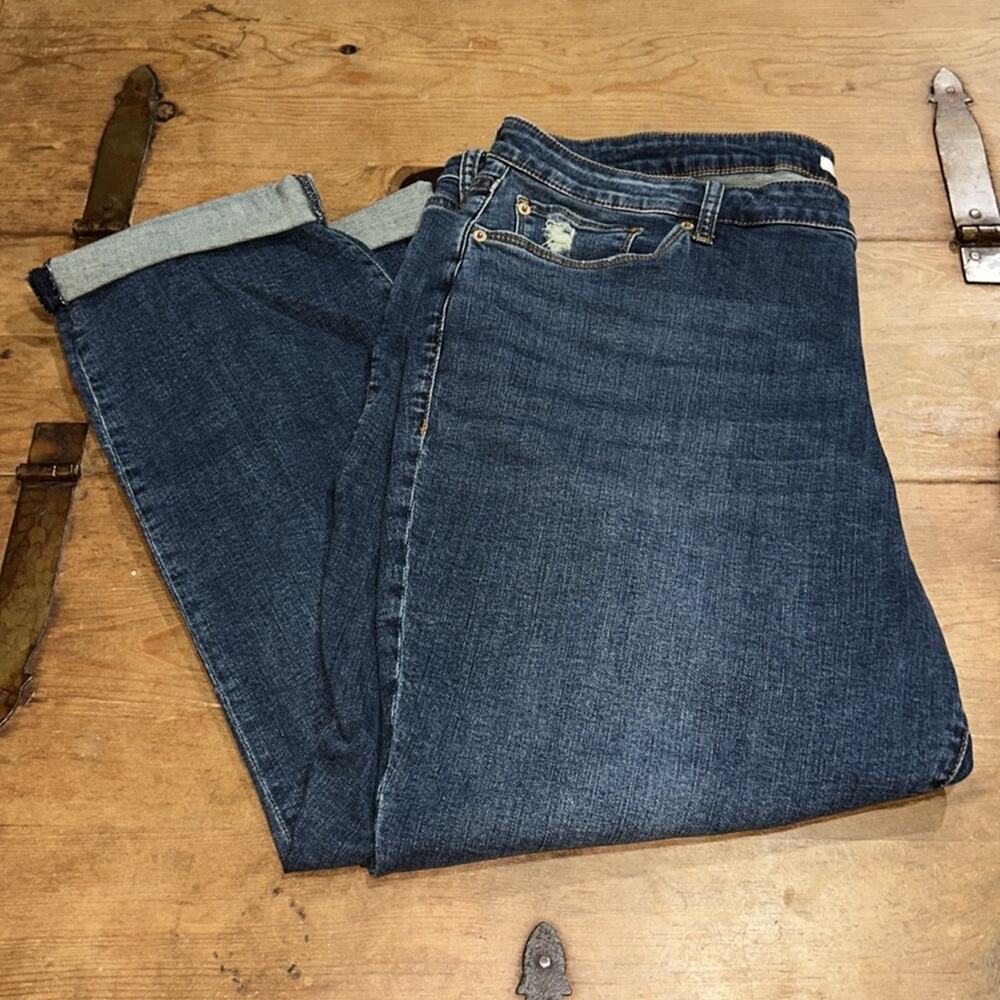 Woman’s Plus STS Blue Darren Girlfriend Cuffed Jeans in Blue Size 24 - Picture 7 of 8